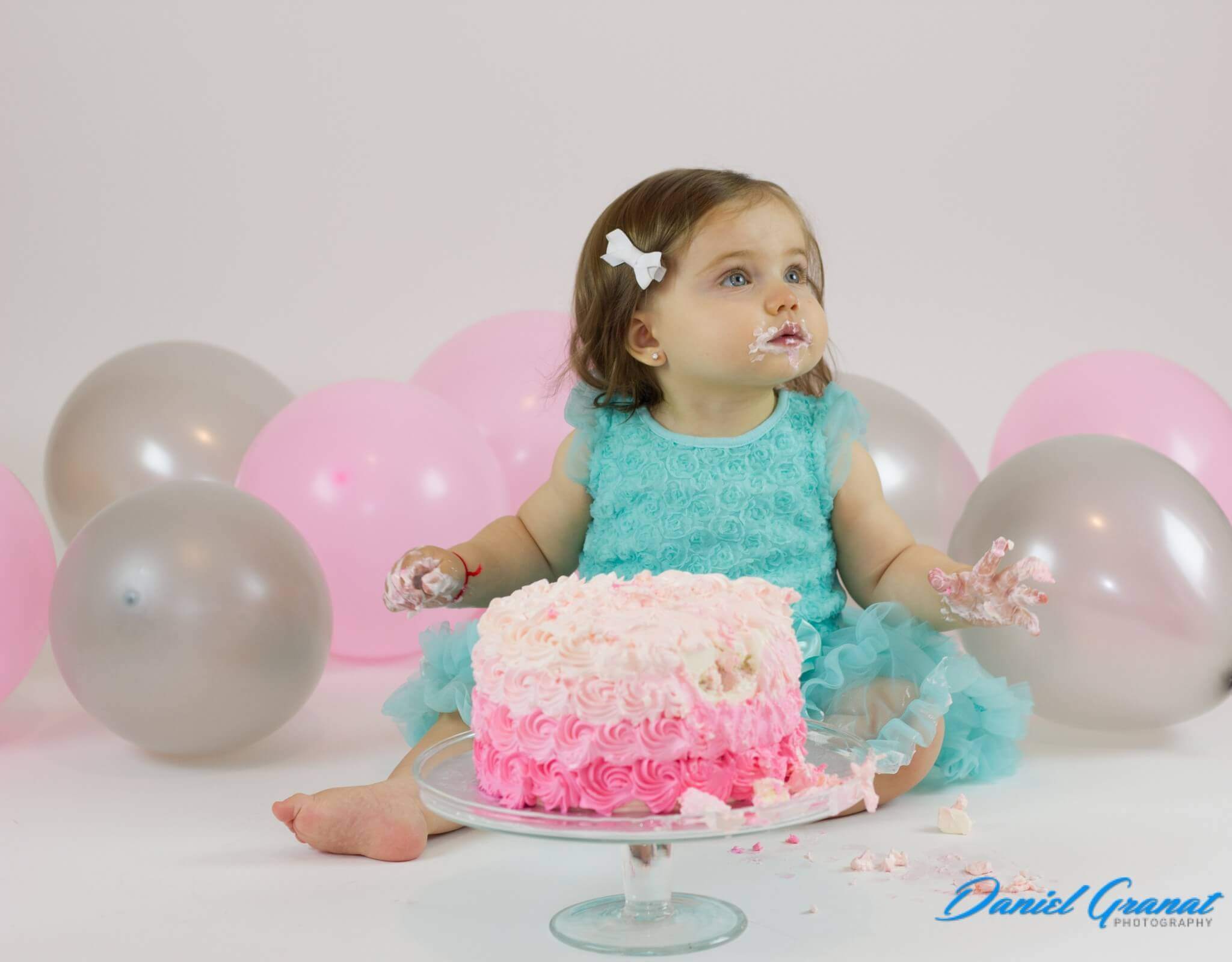 Abigial Cake Smash 1st Birthday-44